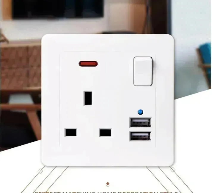 British Standard USB Wall Three-hole Power Strip Socket Panel