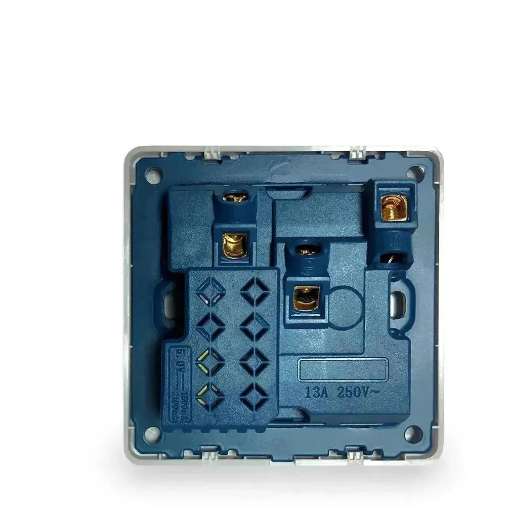 British Standard USB Wall Three-hole Power Strip Socket Panel