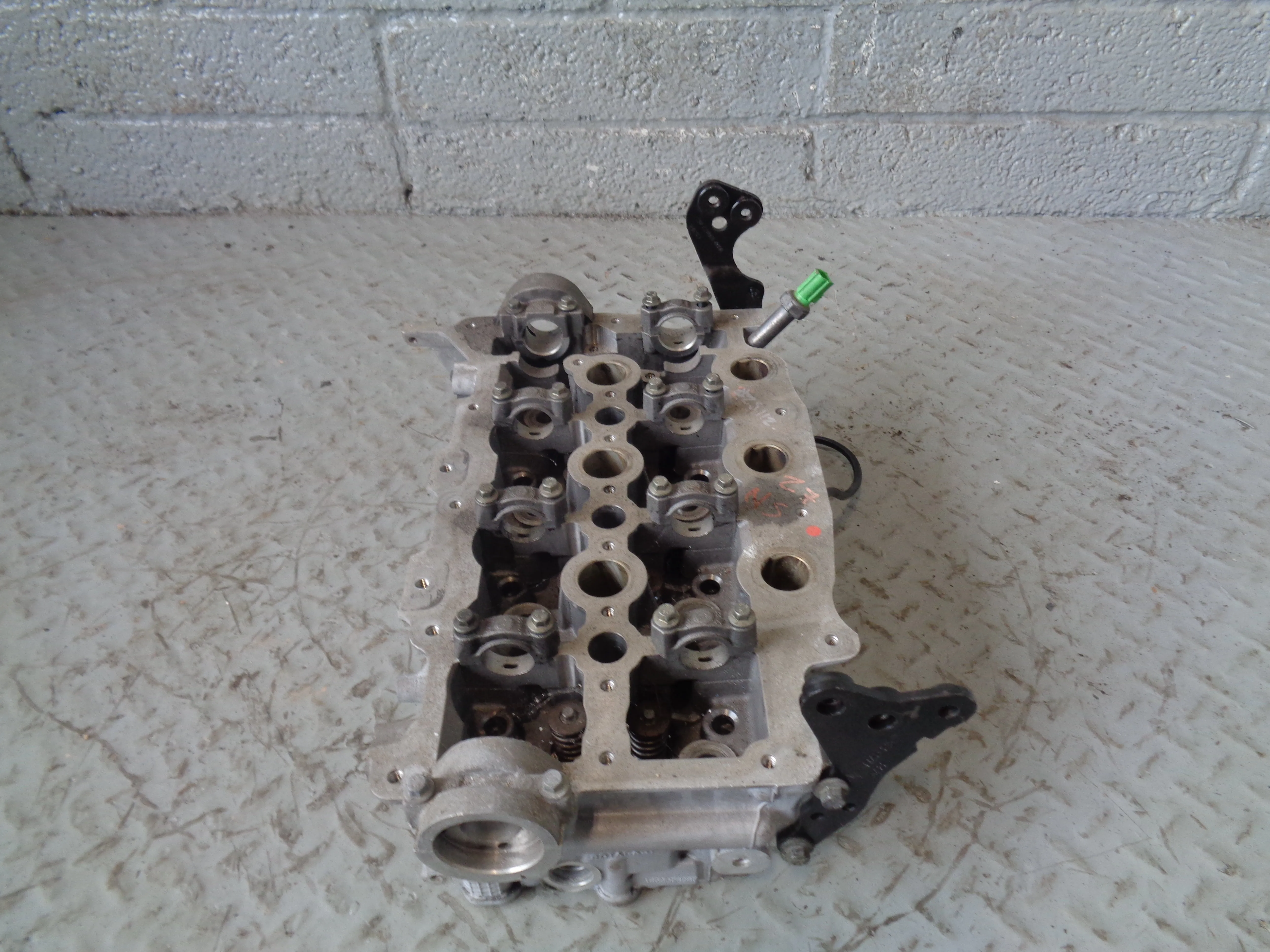 Cylinder Head 2.7 TDV6 Left Near Side Discovery 3 Range Rover Sport Land Rover