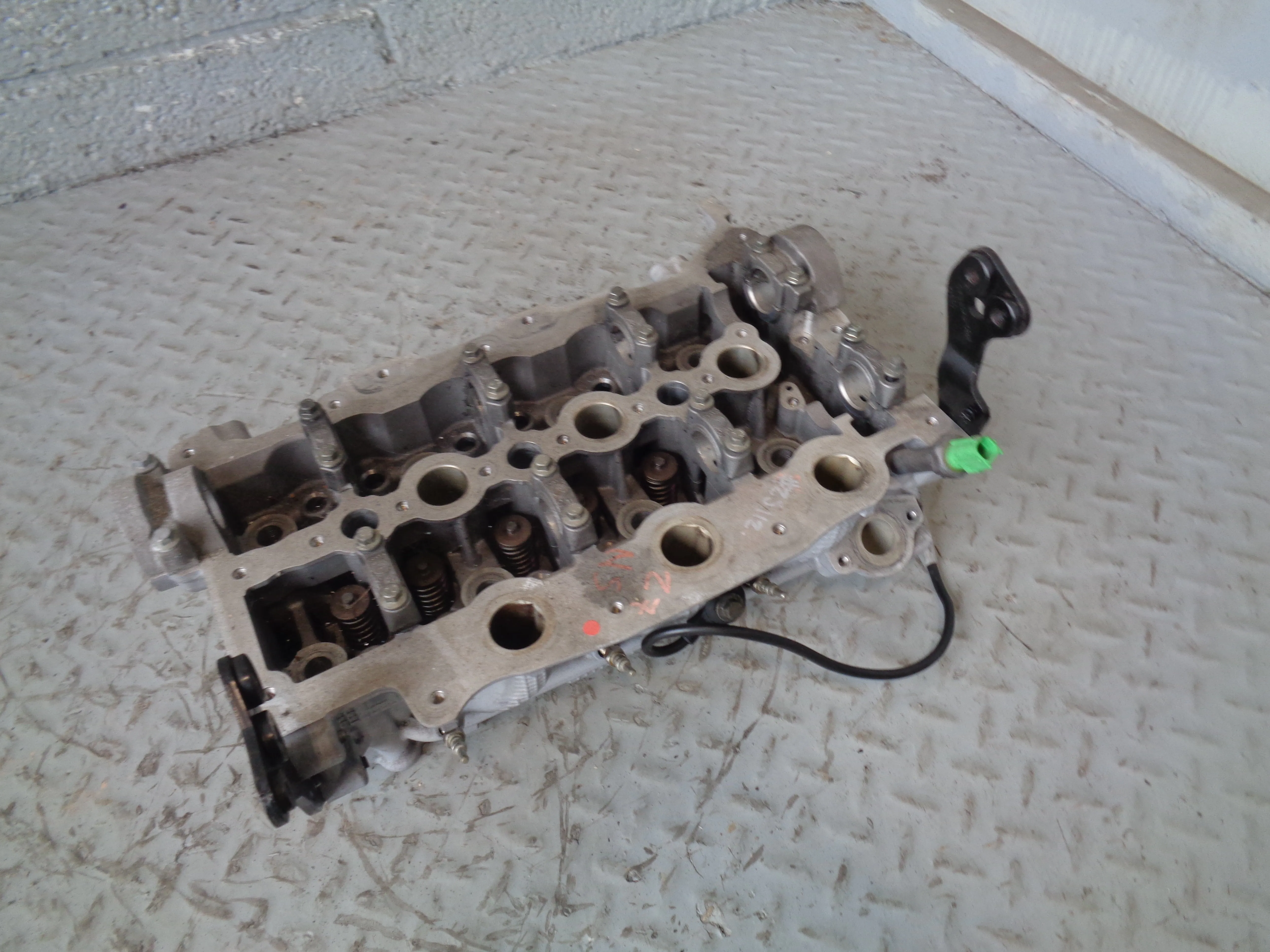 Cylinder Head 2.7 TDV6 Left Near Side Discovery 3 Range Rover Sport Land Rover