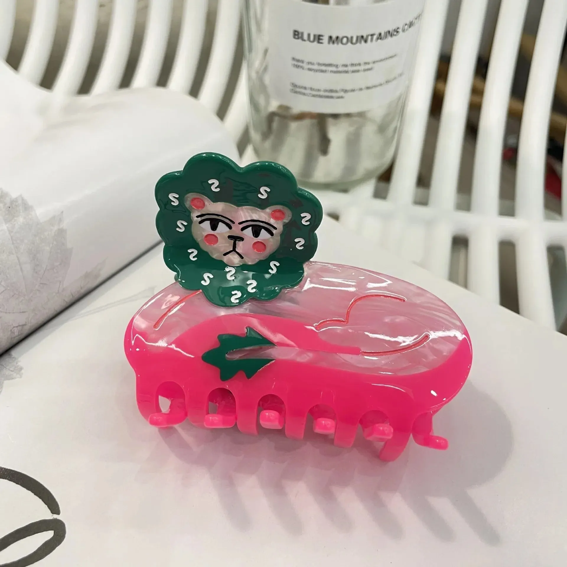 VAIGE Acetate Lion Hair Claw Clip - Cartoon Animal Design Hair Accessory for Casual Wear